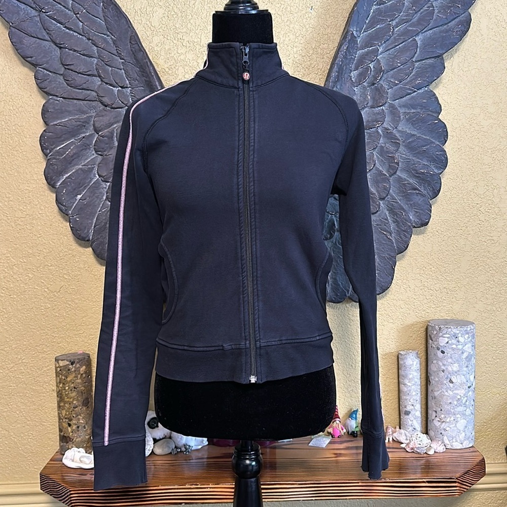 Lululemon Zip Up sweater/Jacket